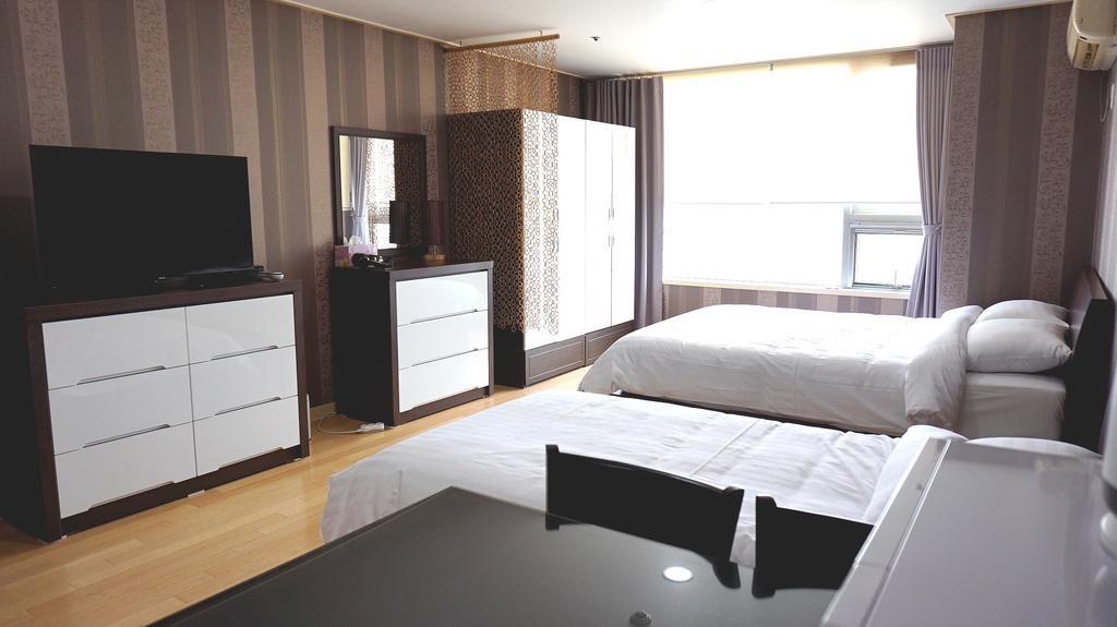 Lake & Stay Goyang Chambre photo
